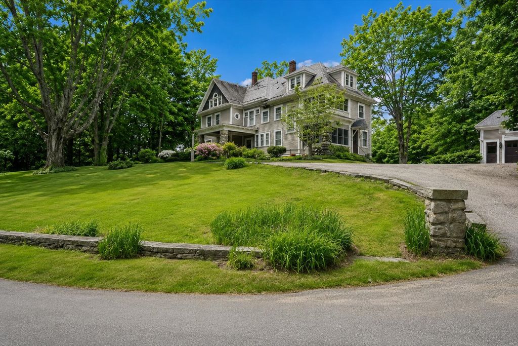 Photo of 12 Granite Street, Milford, NH 03055 (MLS # 5094132)
