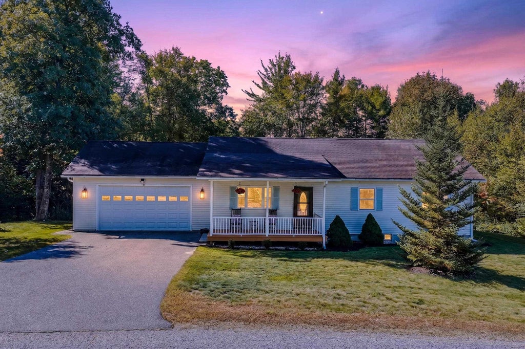 Photo of 146 Timber Lane, Littleton, NH 03561 (MLS # 5112196)