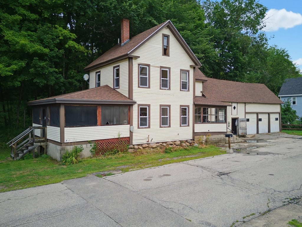 Photo of 28 River Street, Hillsborough, NH 03280 (MLS # 5103356)