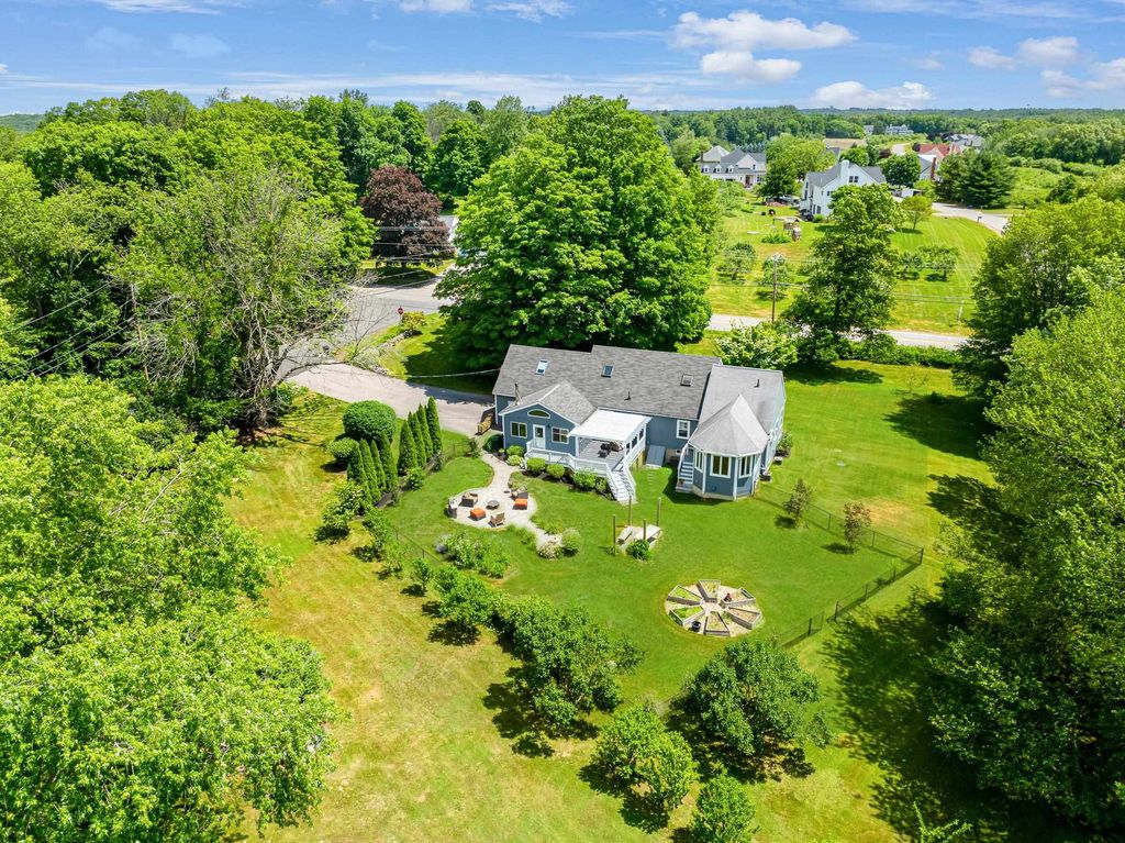 Photo of 2 Sanborn Road, Hampton Falls, NH 03844 (MLS # 5096355)