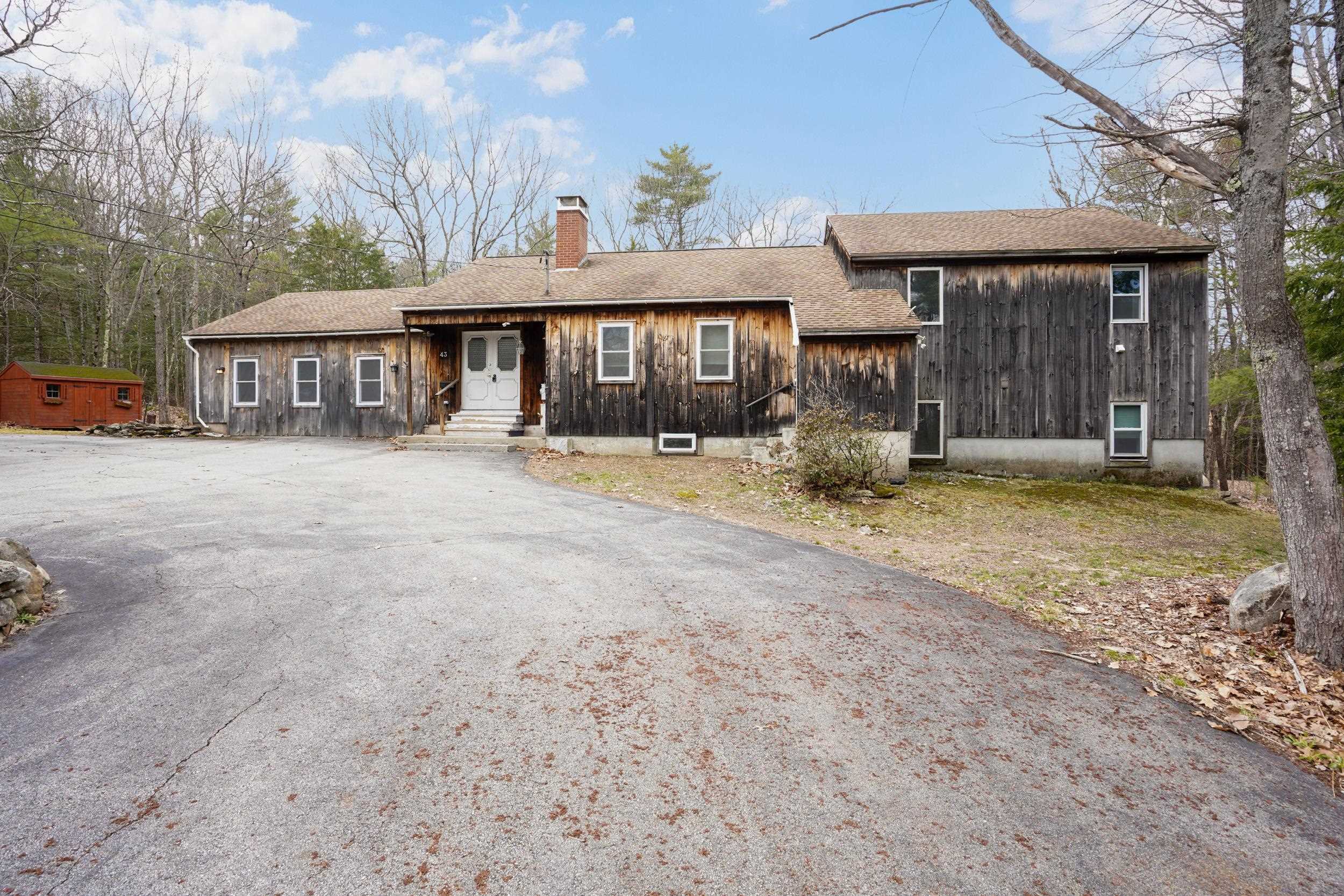 43 Snow Road
