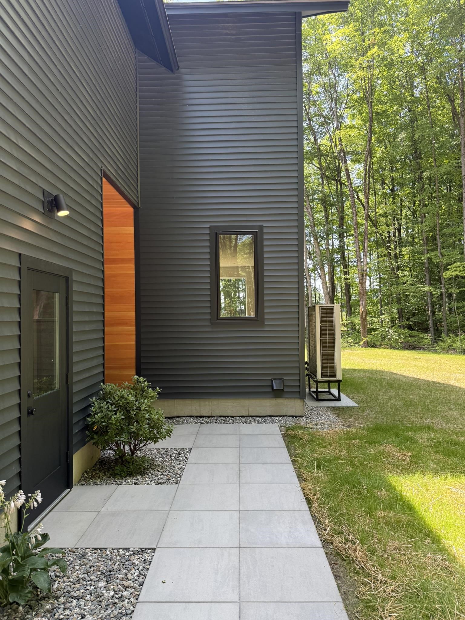 33 Hardwood Hill