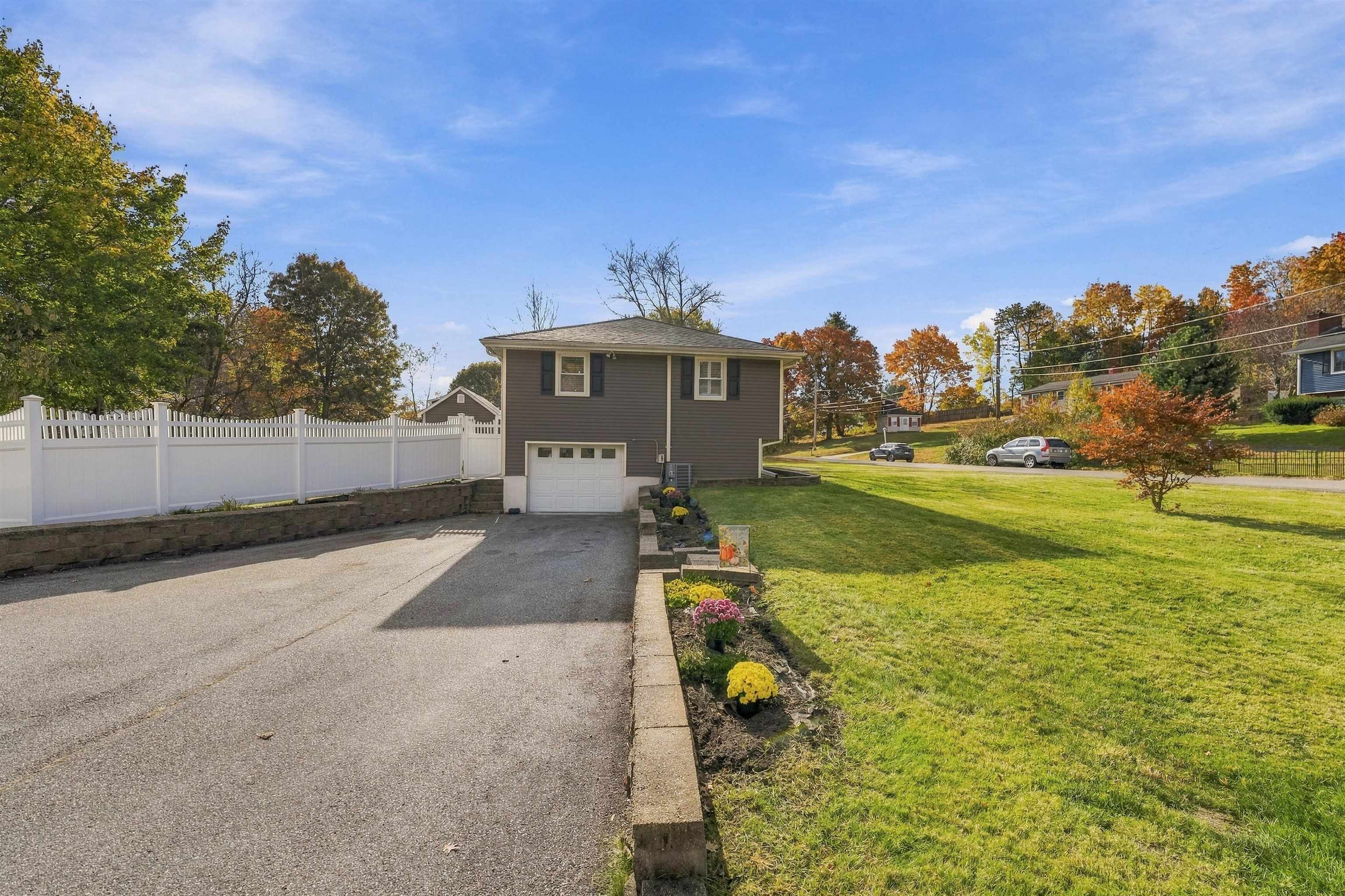 34 Crestwood Circle