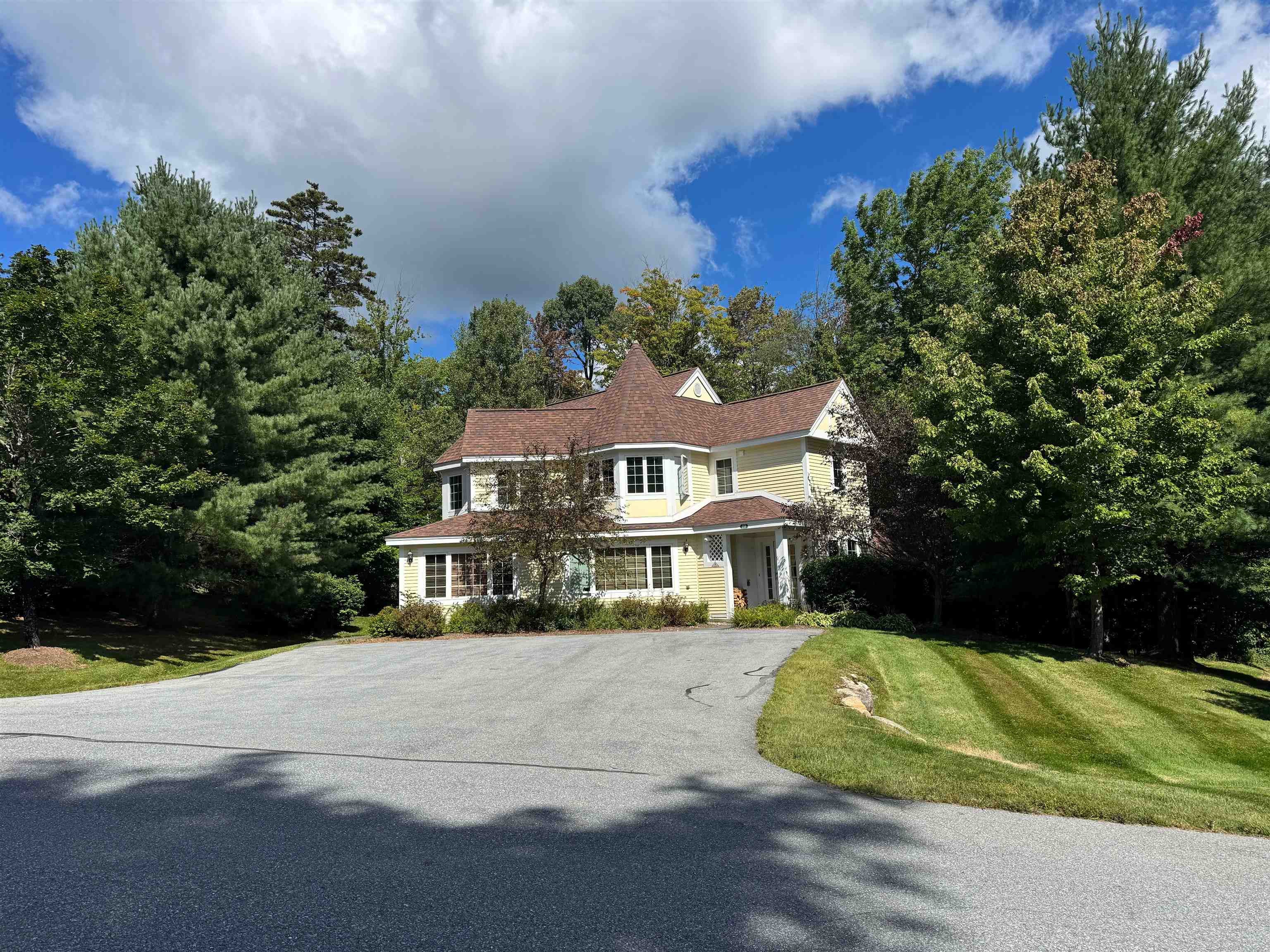 21A Queen Anne's Way 21A
