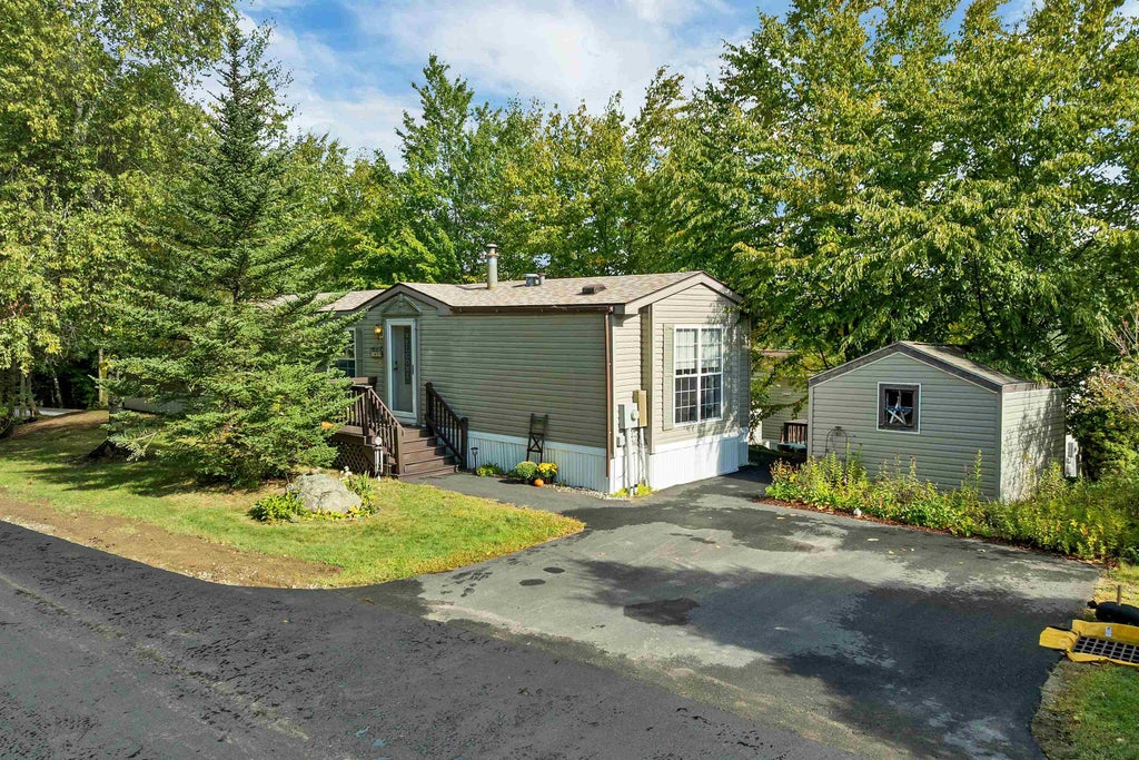 Photo of 600 Benton Drive, Laconia, NH 03246 (MLS # 5111122)