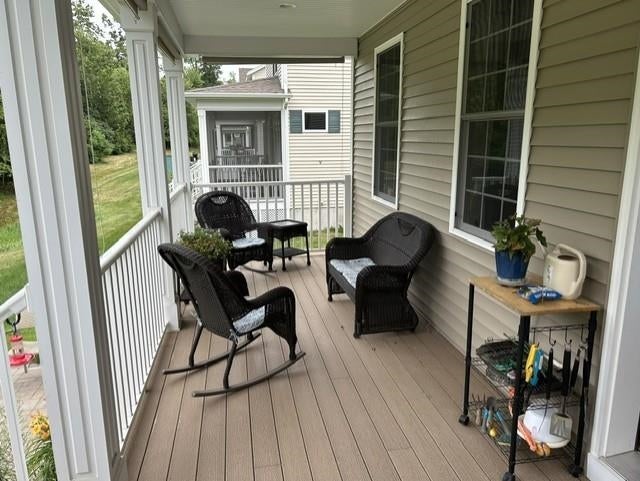 69 Waterlefe Way 16