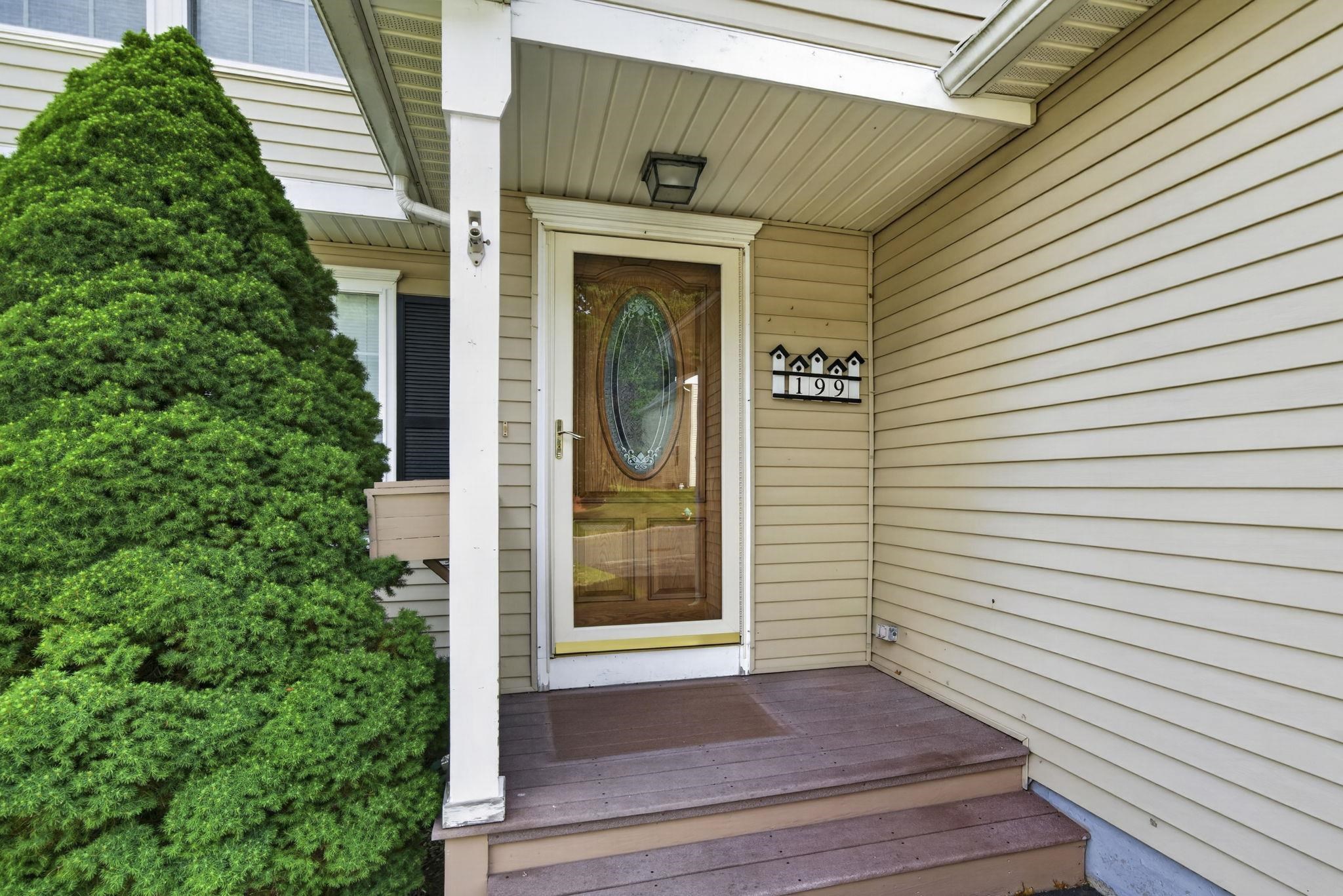 199 Heathrow Avenue