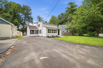 110 Millville Circle Salem NH 03079