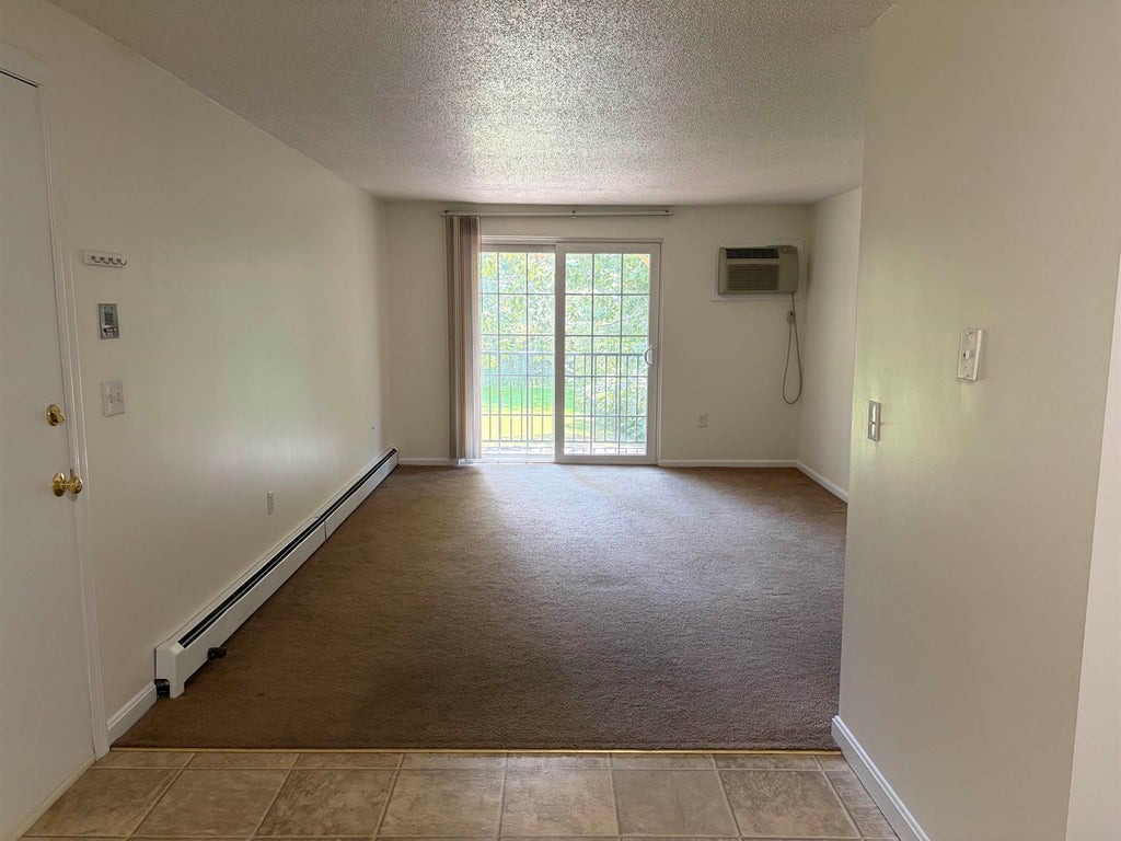 Photo of 2108 White Cedar Boulevard, Portsmouth, NH 03801 (MLS # 5108386)