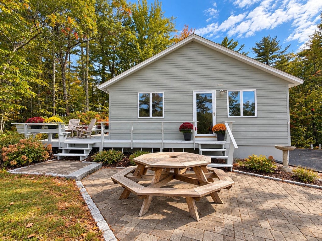 Photo of 115 Chandler Lane, Wakefield, NH 03830 (MLS # 5112378)