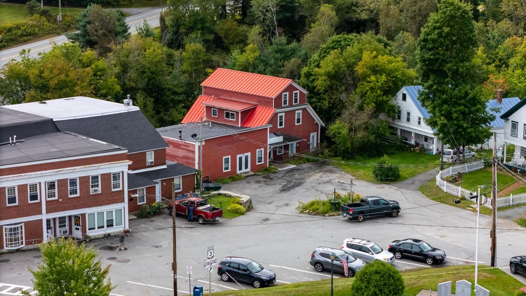 Photo of 36 King Square, Whitefield, NH 03598 (MLS # 5109333)