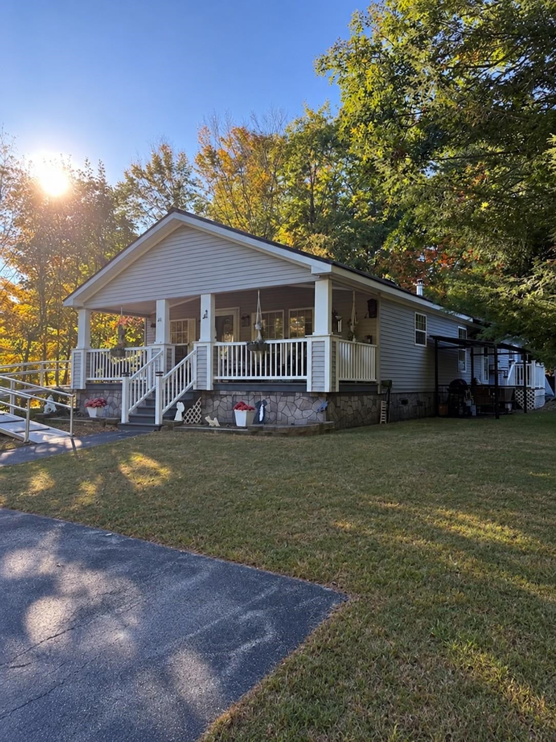 46 Ivy Lane