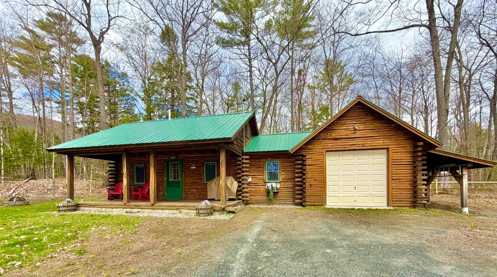 Photo of 11 Beard Lane, Grafton, NH 03240 (MLS # 5078257)
