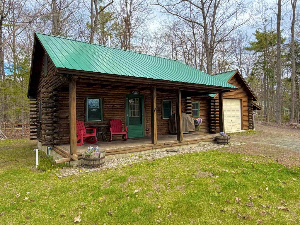 Photo of 11 Beard Lane, Grafton, NH 03240 (MLS # 5078257)