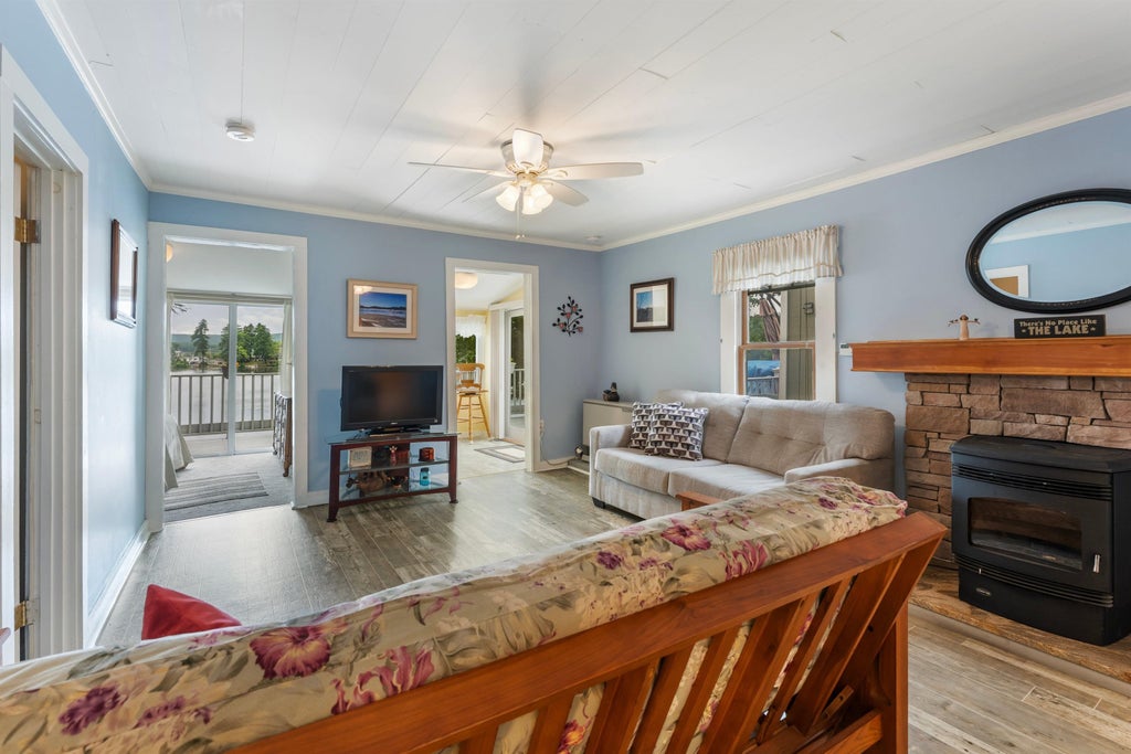 Photo of 17 Waters Edge Road, Swanzey, NH 03431 (MLS # 5103245)