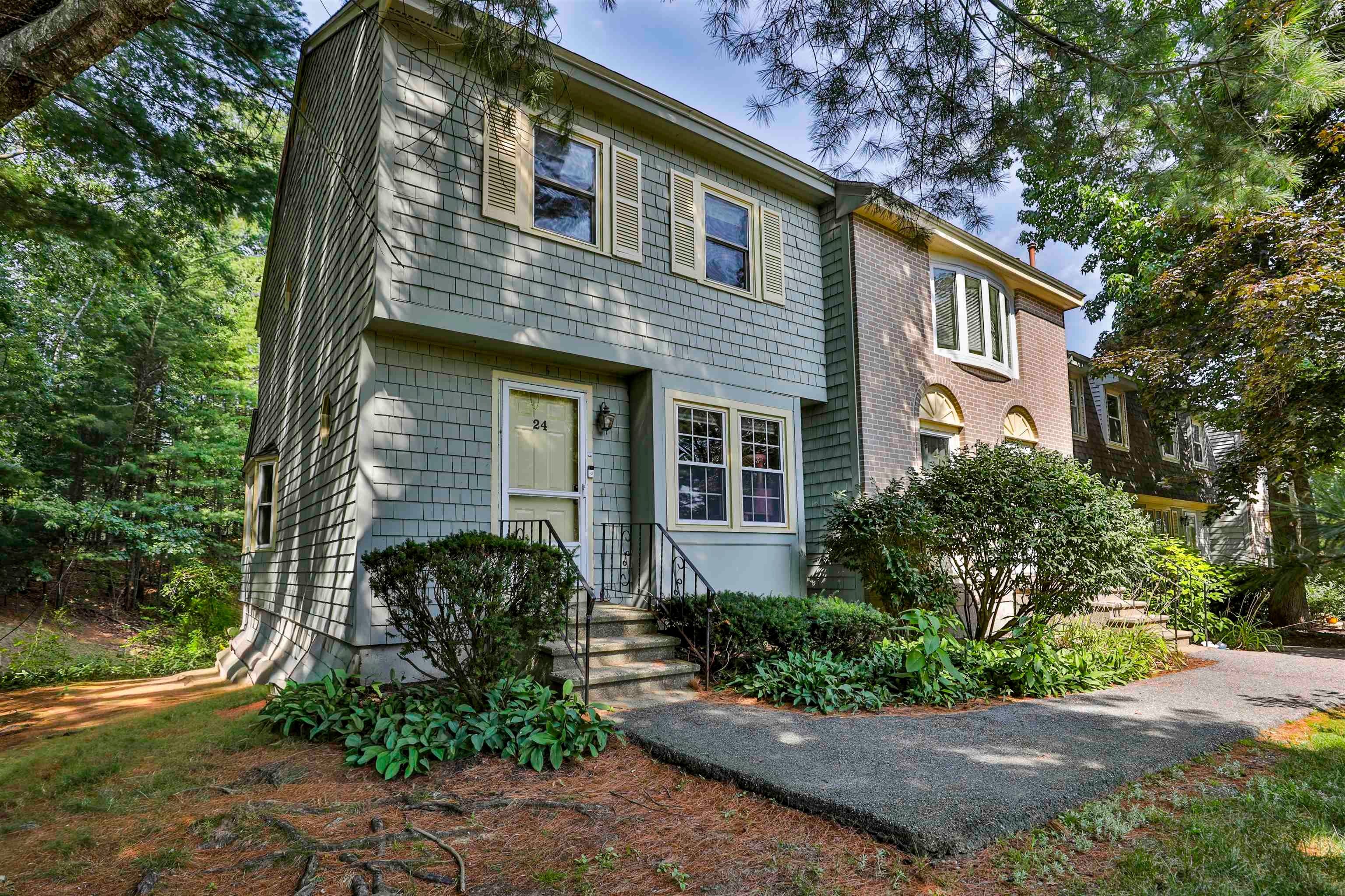 24 Gunstock Ridge