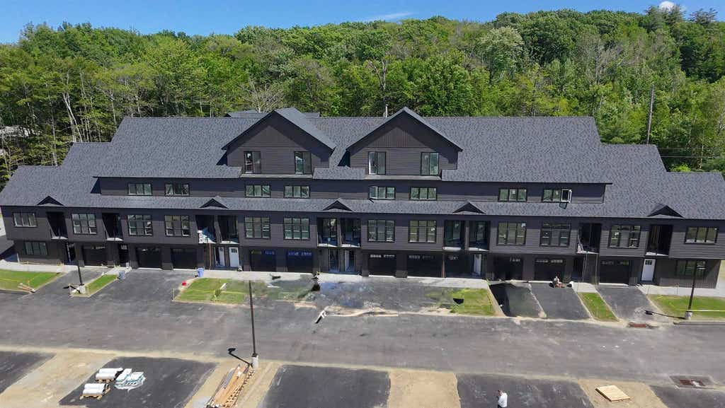 Photo of 46 STONEWALL CORNERS Way #46, Laconia, NH 03246 (MLS # 5077056)