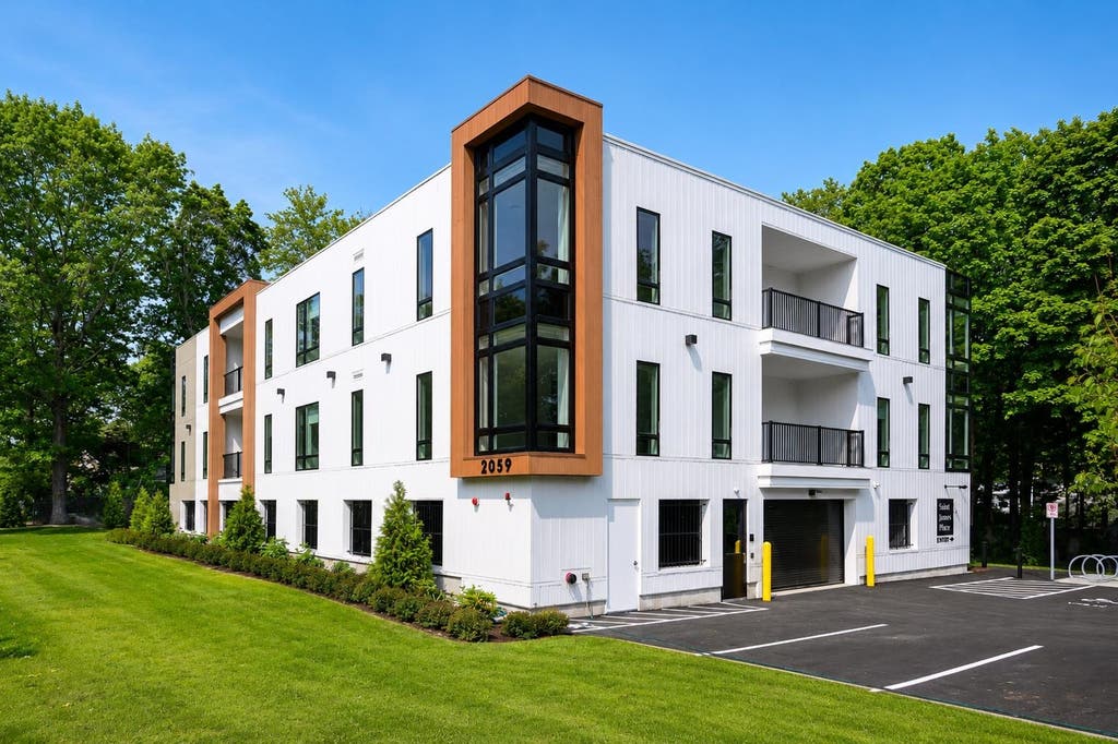 Photo of 2059 Lafayette Road #204, Portsmouth, NH 03801 (MLS # 5095899)