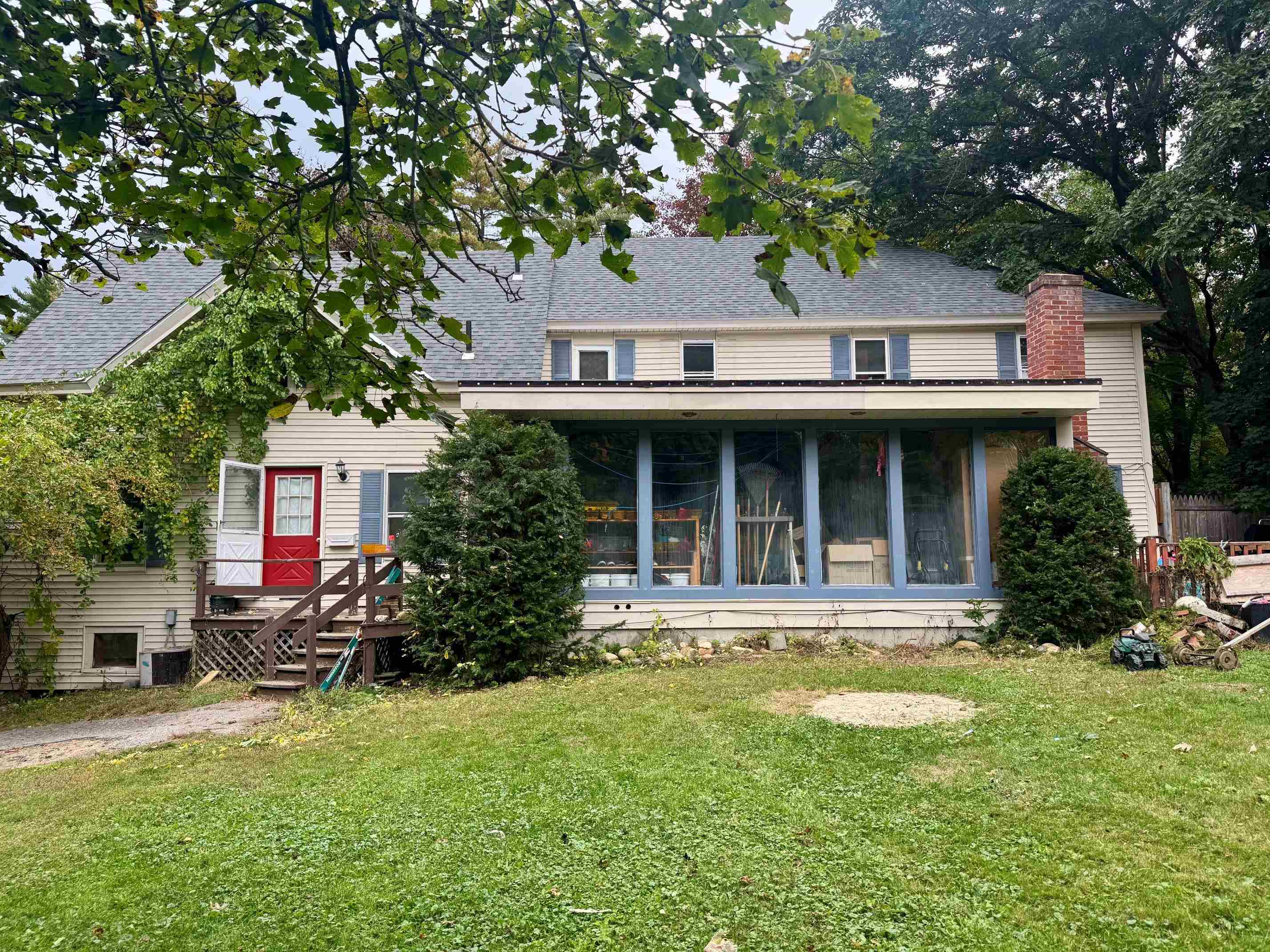470 Elm Street