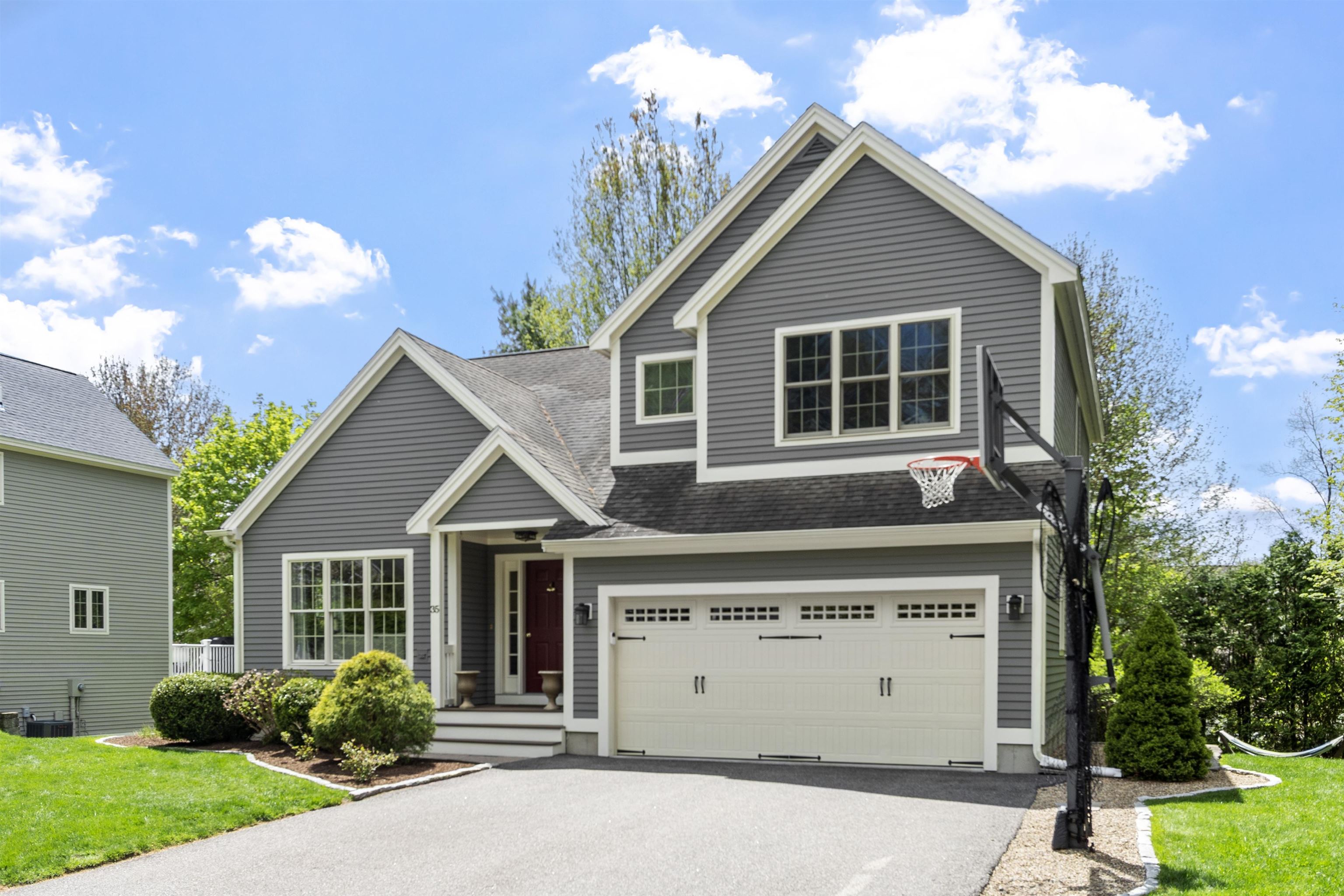 35 Exeter Farms Road