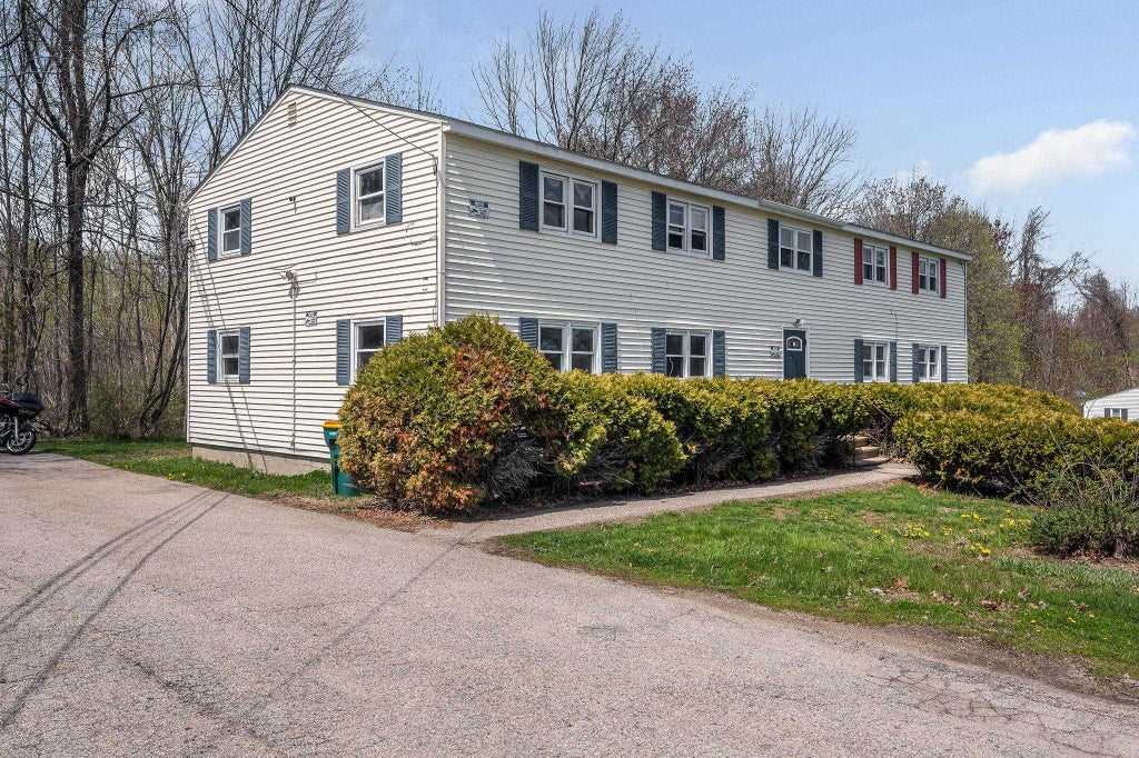 Photo of 6 Dora Drive, Rochester, NH 03867 (MLS # 5087339)