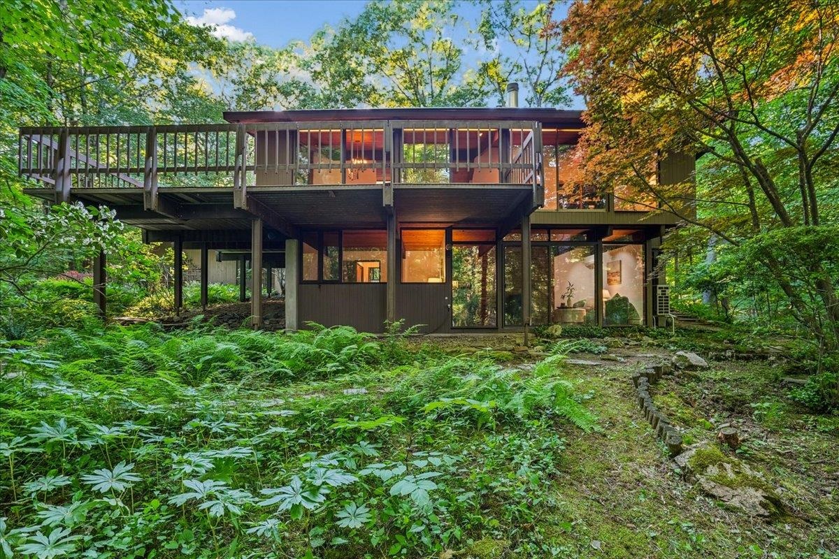 34 Van Dyke Road