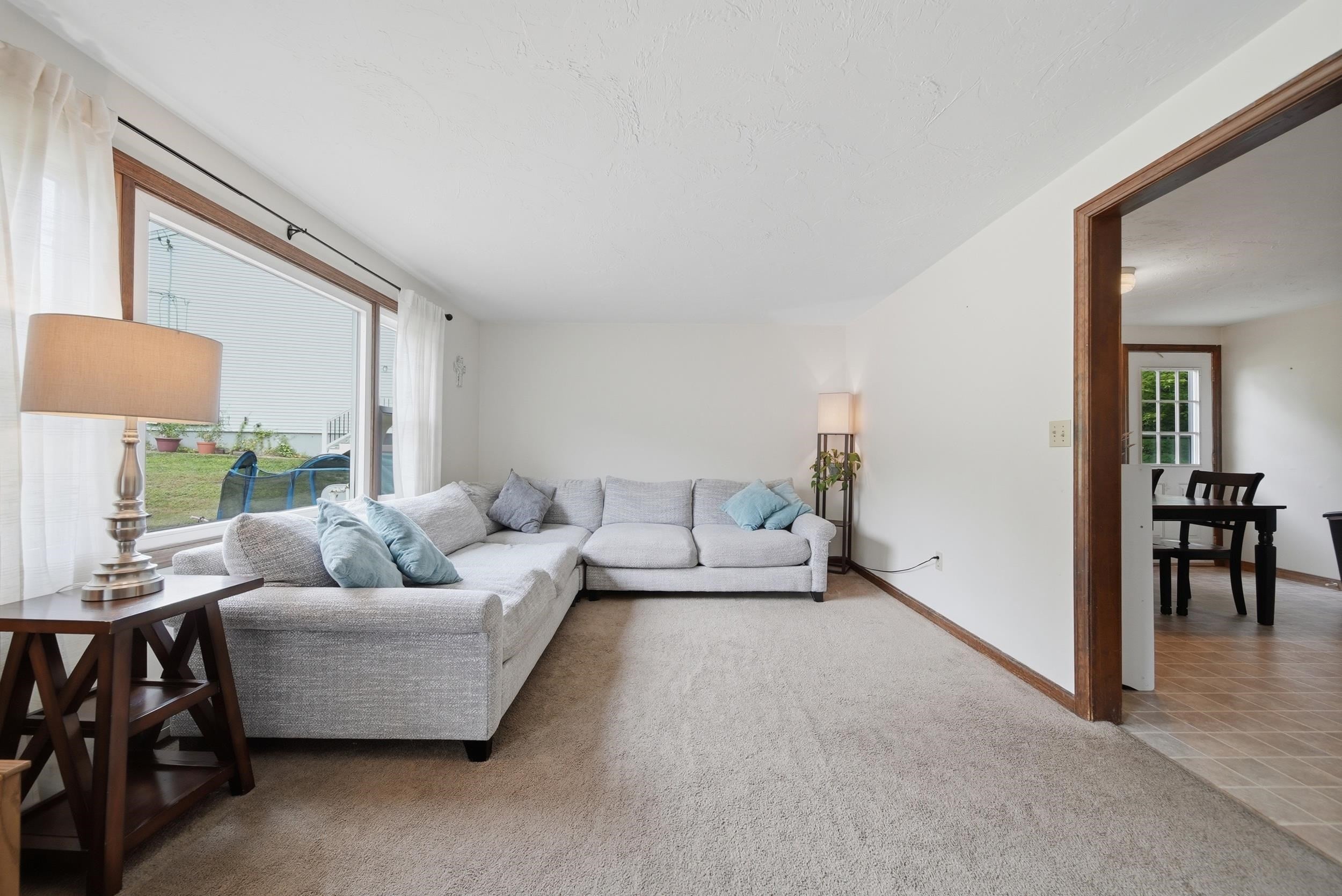 7 Susan Drive L