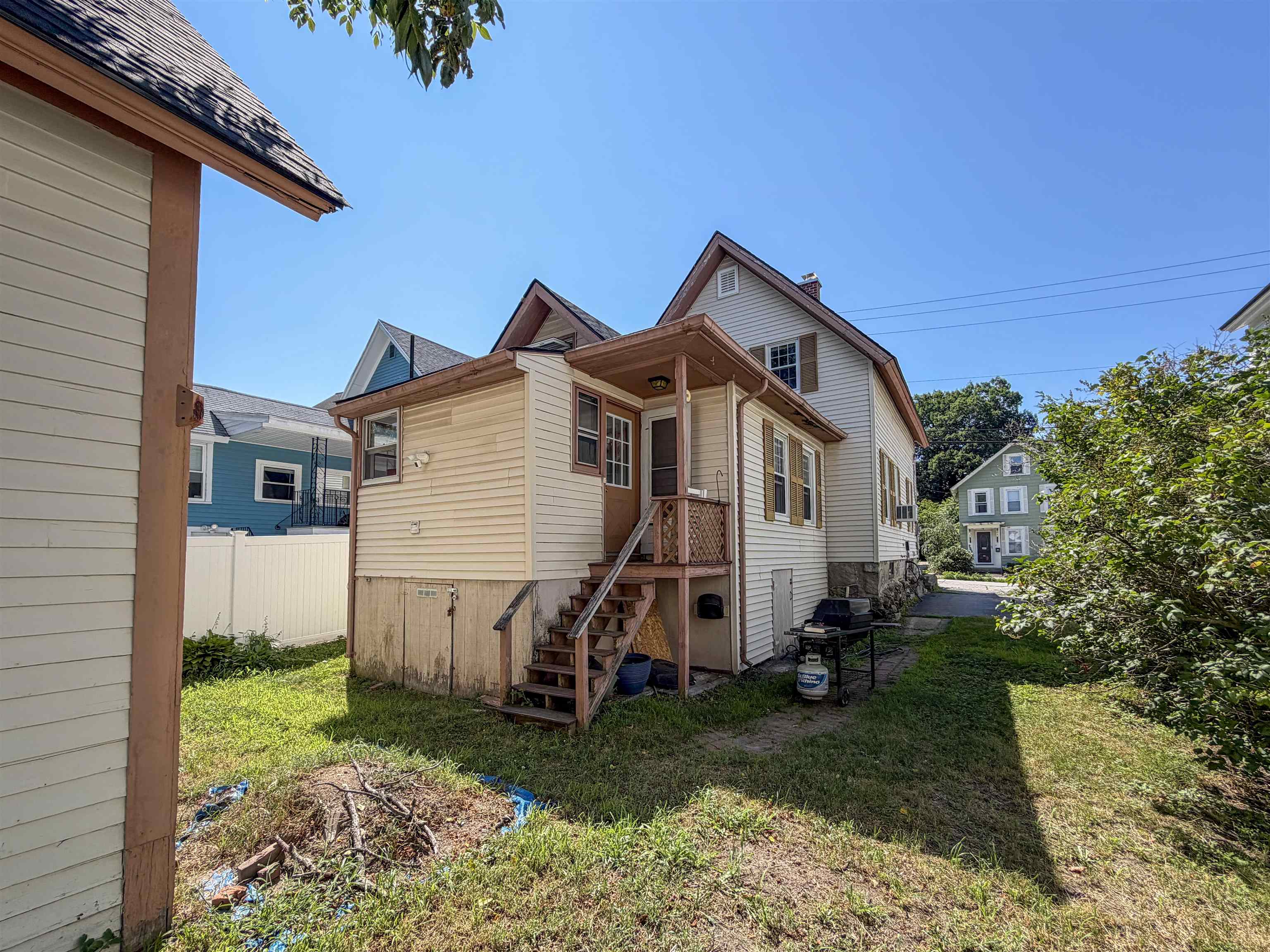256 Lowell Street