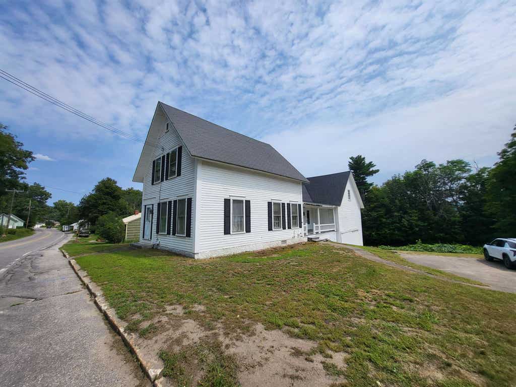 Photo of 110 Summer Street, Bristol, NH 03222 (MLS # 5104822)