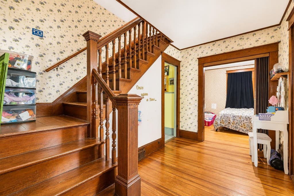 Photo of 315 Mast Road, Manchester, NH 03102 (MLS # 5095420)