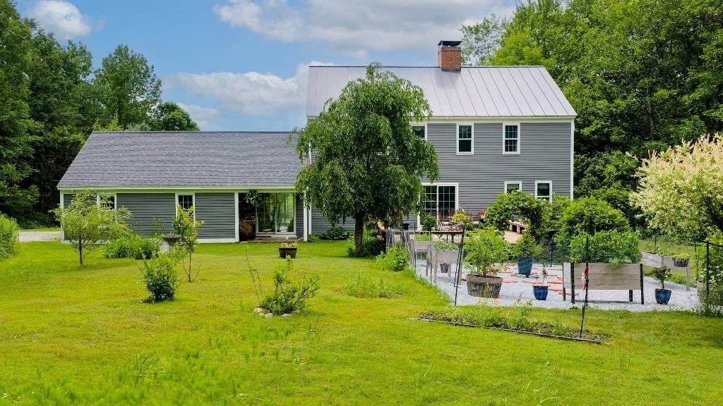 2436 Mad Tom Road