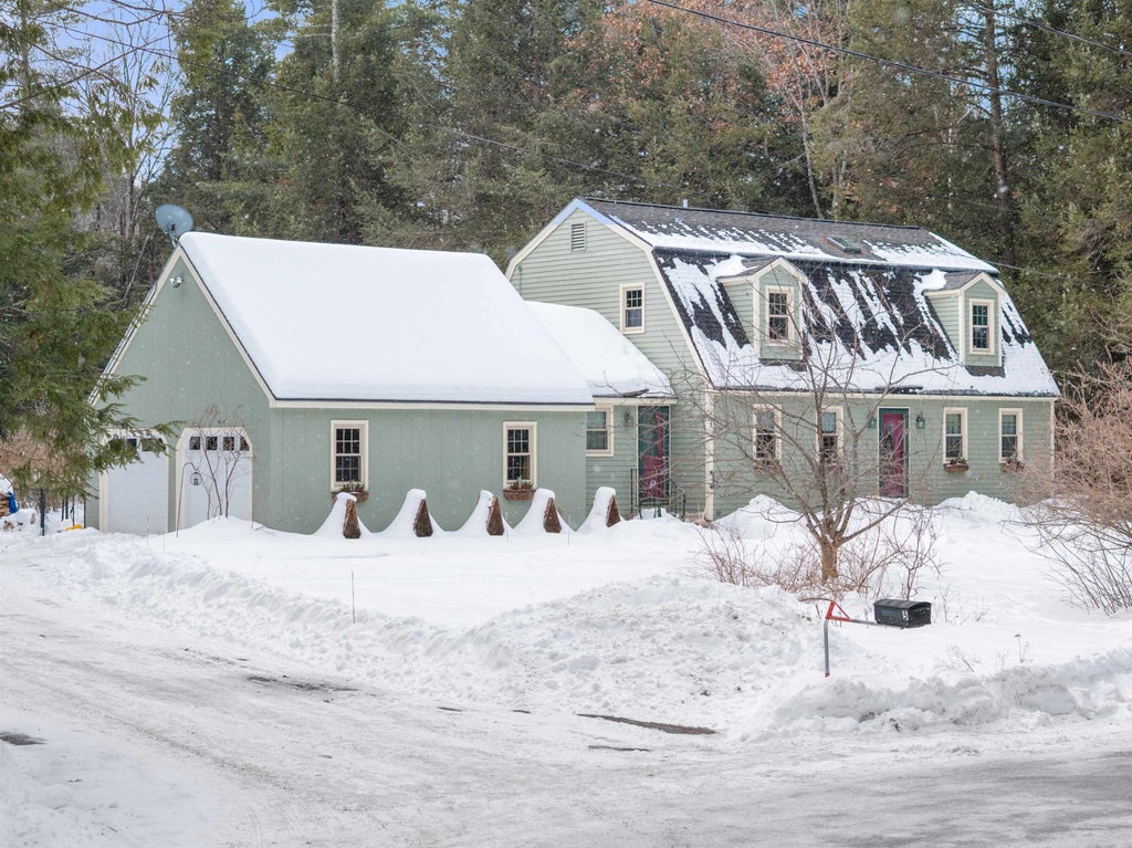 Photo of 5 Piney Road, Brookfield, NH 03872 (MLS # 5078261)