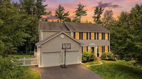 Photo of 9 Grapevine Road, Merrimack, NH 03054 (MLS # 5100480)