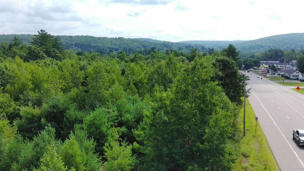 Photo of 1986 Dover Road, Epsom, NH 03234 (MLS # 5086776)