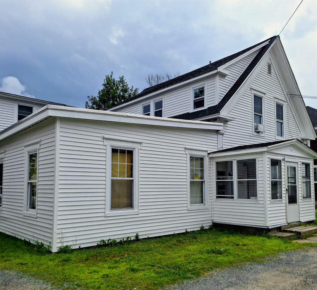 Photo of 27 State Street, Northumberland, NH 03582 (MLS # 5103198)