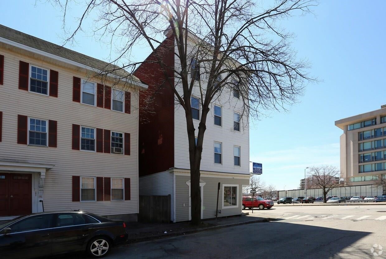 303 Pine Street
