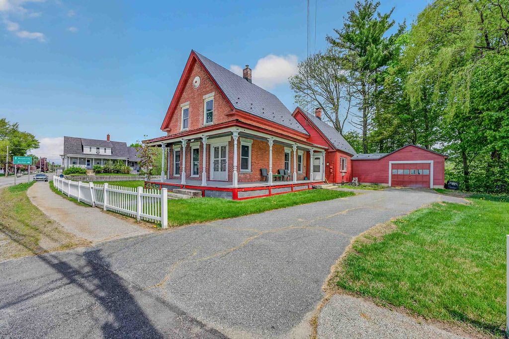Photo of 2710 Dartmouth College Highway, Haverhill, NH 03774 (MLS # 5090897)