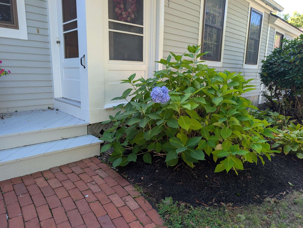 Photo of 7 Tanglewood Lane #60, Laconia, NH 03246 (MLS # 5112727)