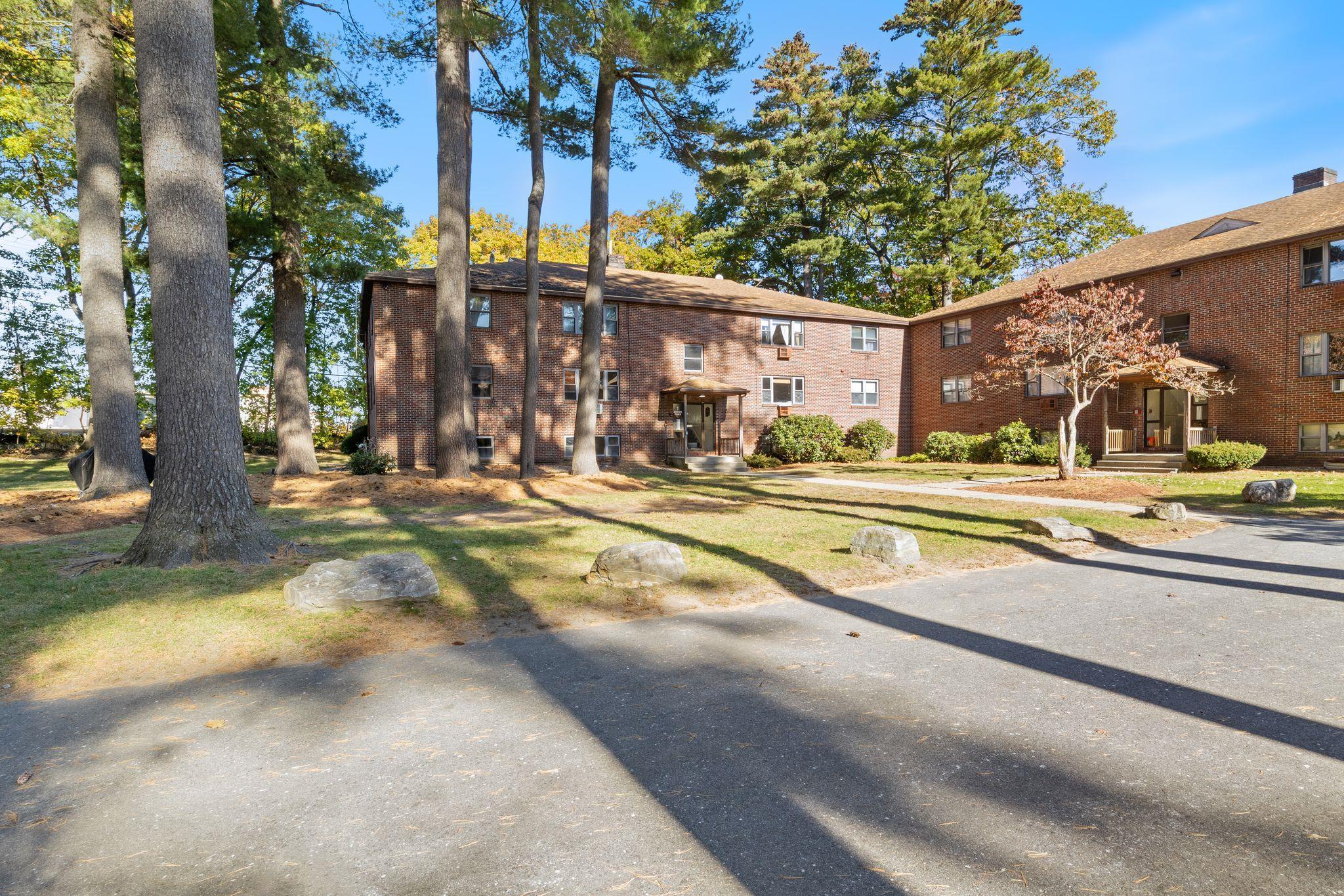 1 Brook Road 101