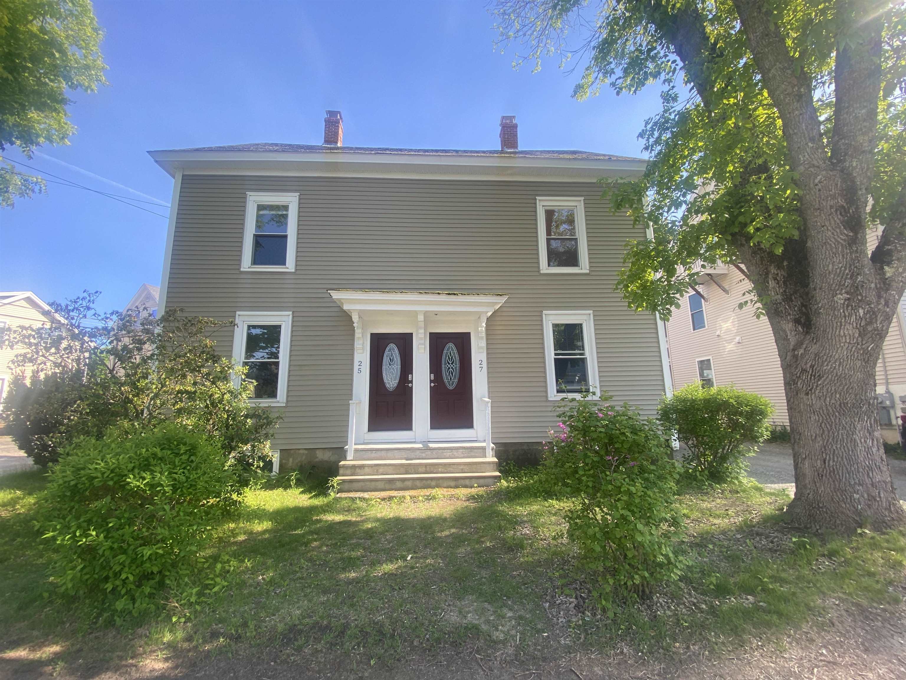 Photo 1 of 10 — 25 Elm Street Apt. A, Newmarket, NH 03857