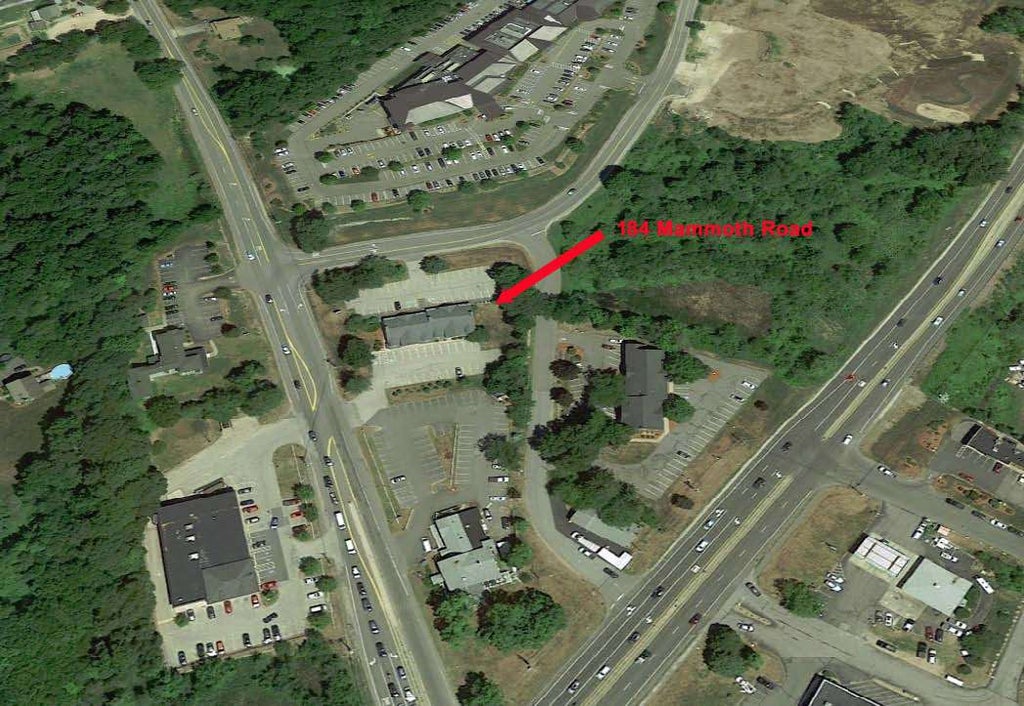 Photo of 184 Mammoth Road #Unit 2-3 (2B-2C), Londonderry, NH 03053 (MLS # 5019664)