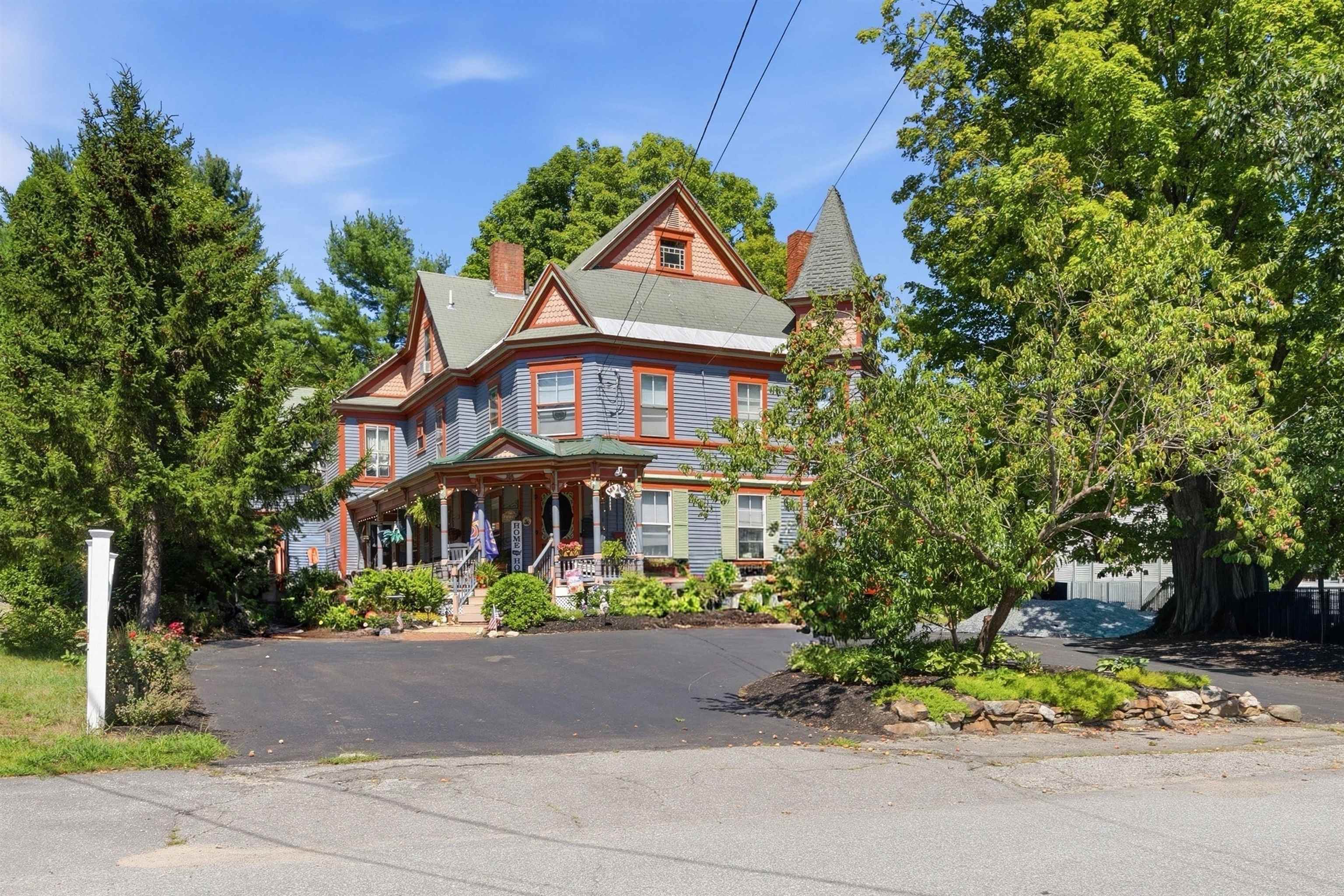 8 Pleasant Street