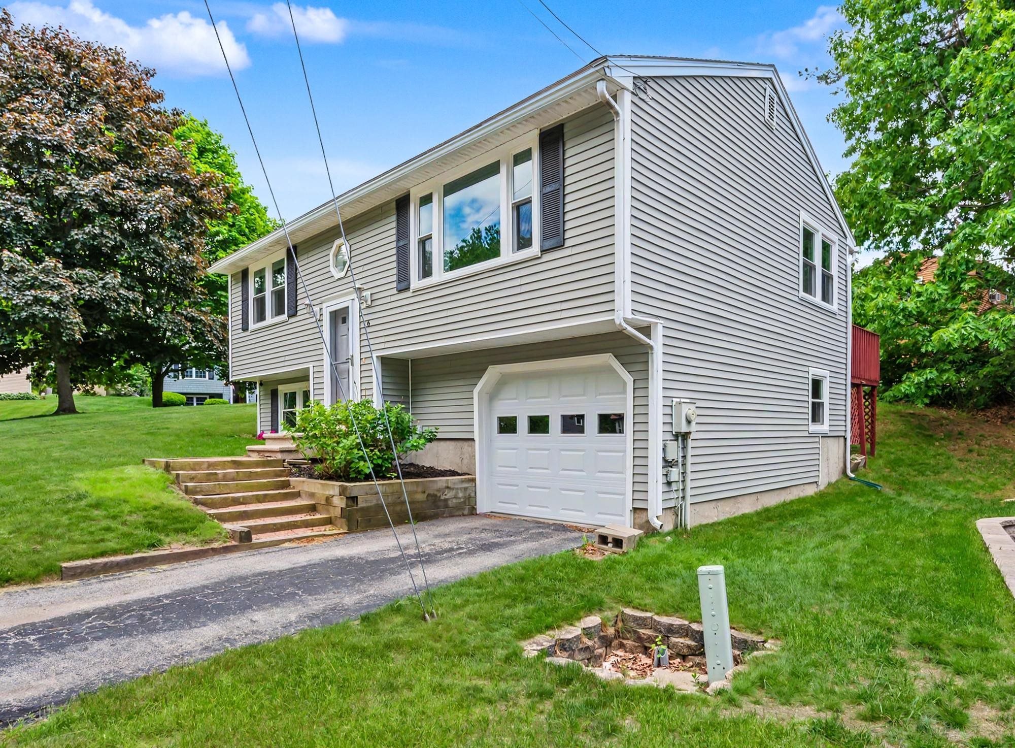6 Killian Drive 17