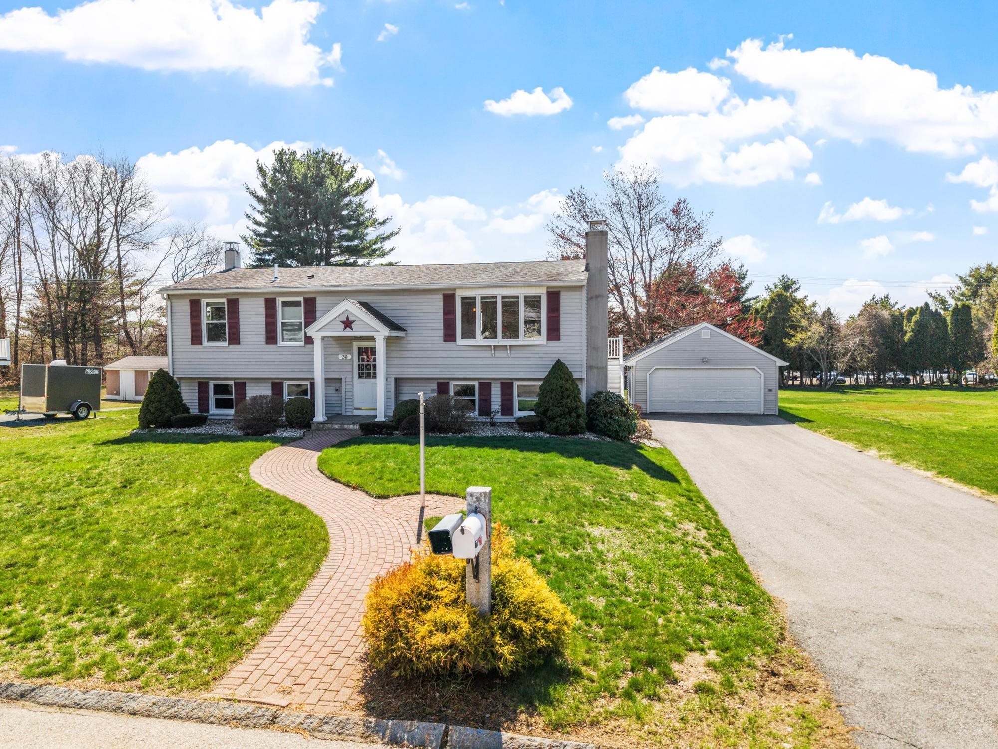 30 Davis Road