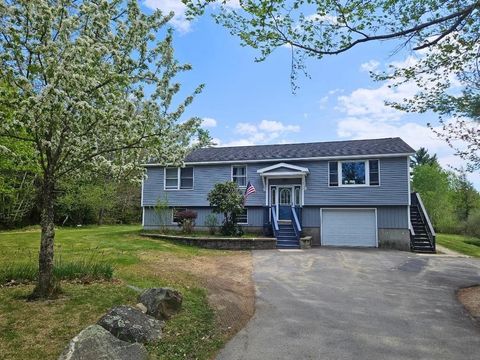 Photo of 21 Nutter Circle, Barnstead, NH 03225 (MLS # 5091955)