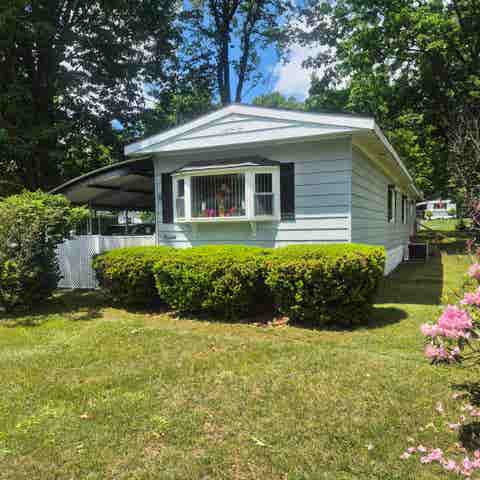 11 Angela Place Unit 11, Claremont, NH 03743 - #: 5097386