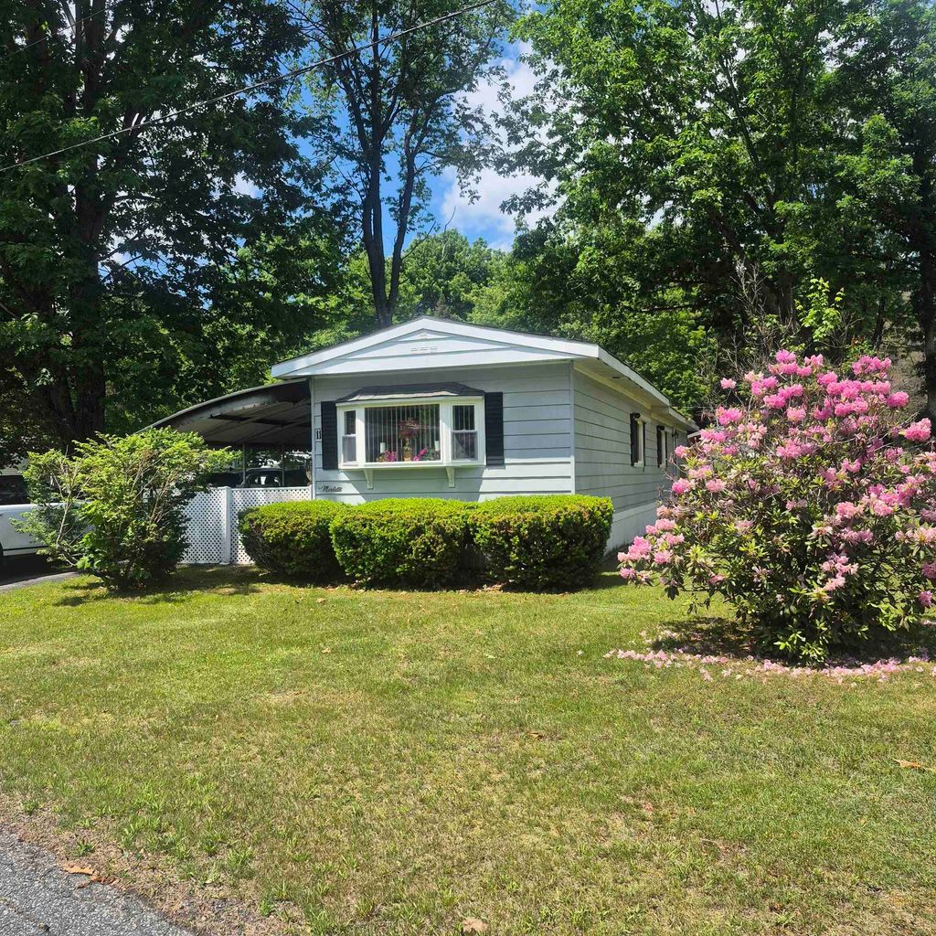 Photo of 11 Angela Place #11, Claremont, NH 03743 (MLS # 5097386)