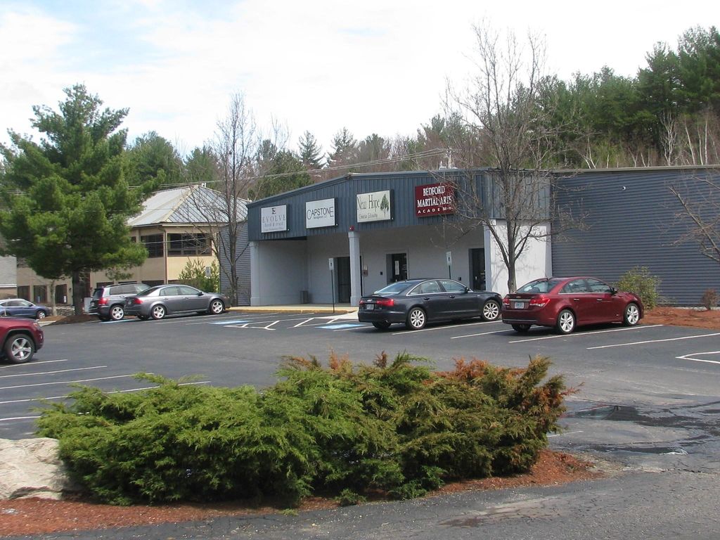 Photo of 292 Route 101, Bedford, NH 03110 (MLS # 5093307)