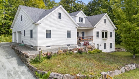 Photo of 263 Barrett Road, New London, NH 03257 (MLS # 5107415)