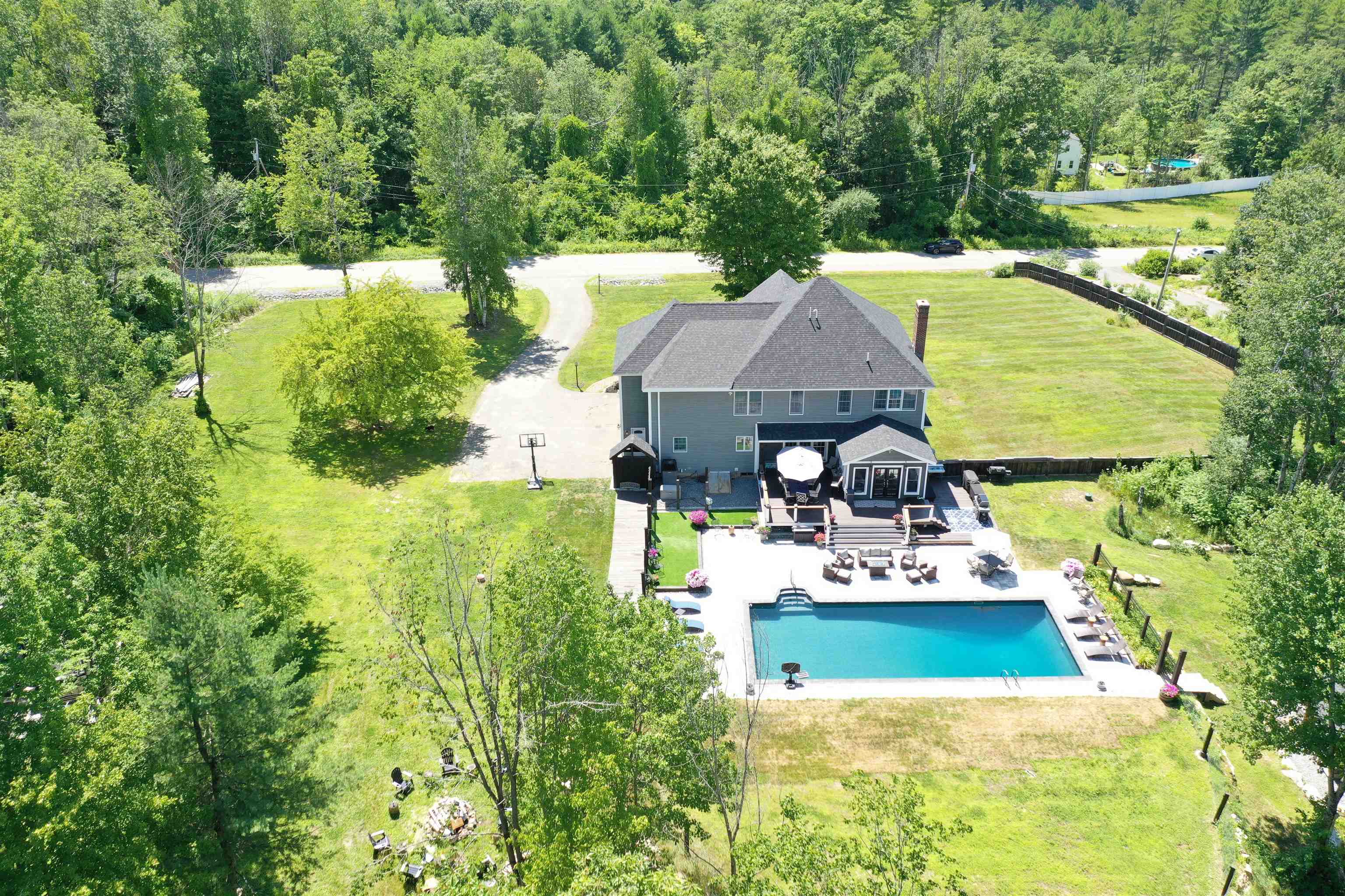 12 Pheasant Lane